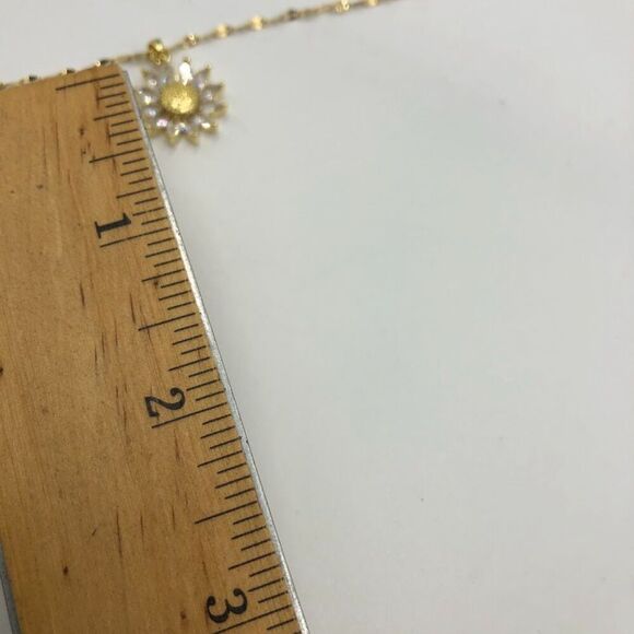 18K Gold Plated Stainless Steel "Flower" Necklace Waterproof Hypoallerge… - Picture 11 of 11